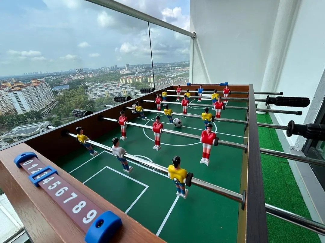 Apartment Platino Up To 10 Pax, Few Steps To Paradigm And Escape Jb Johor Bahru
