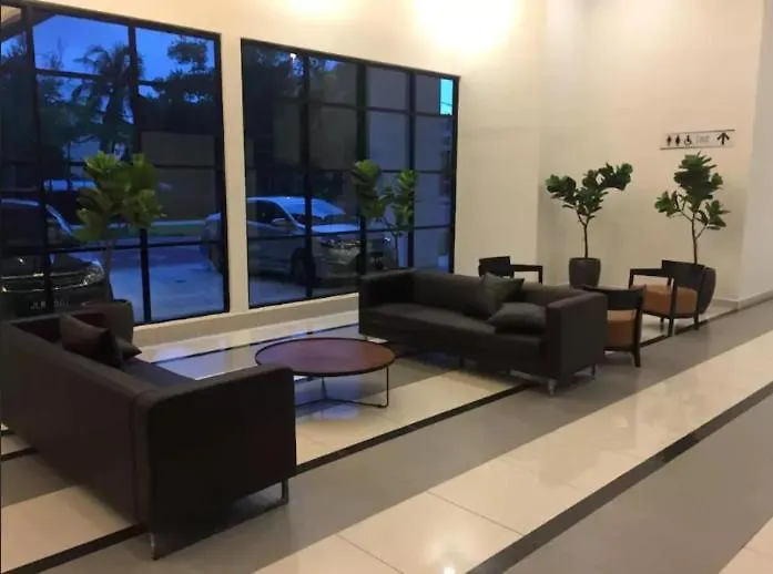 Apartment Platino Up To 10 Pax, Few Steps To Paradigm And Escape Jb Johor Bahru