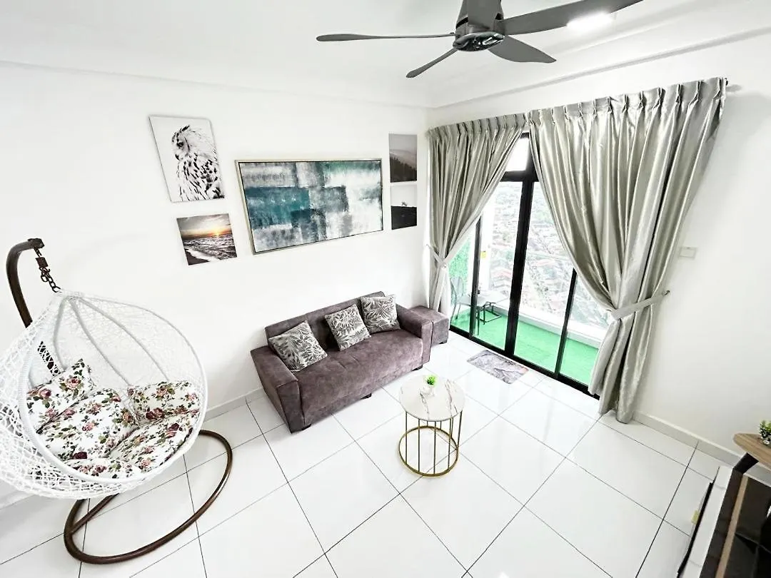 Apartment Platino Up To 10 Pax, Few Steps To Paradigm And Escape Jb Johor Bahru Malaysia