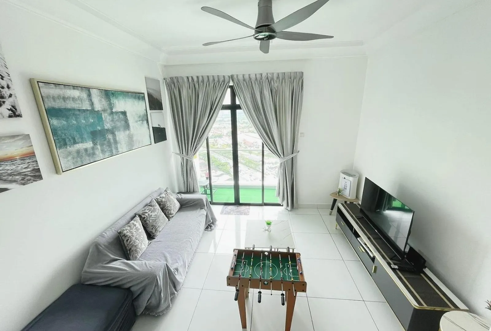 Platino Up To 10 Pax, Few Steps To Paradigm And Escape Jb Johor Bahru Apartment